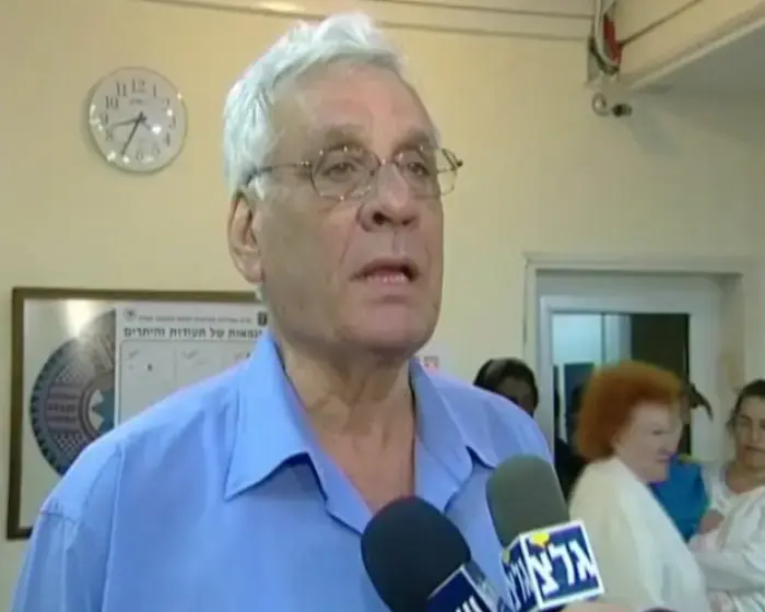 אורון הצביע: "חושש משיעורי הצבעה נמוכים"
