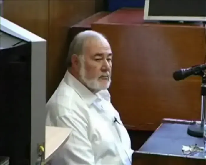 הירשזון על דוכן העדים: "חטאתי, פשעתי"