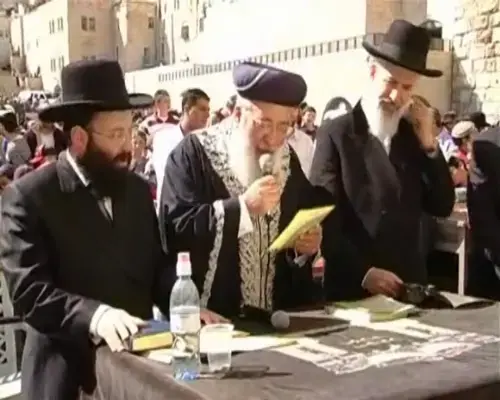 הילדים התפללו, האם שערי שמיים ייפתחו?