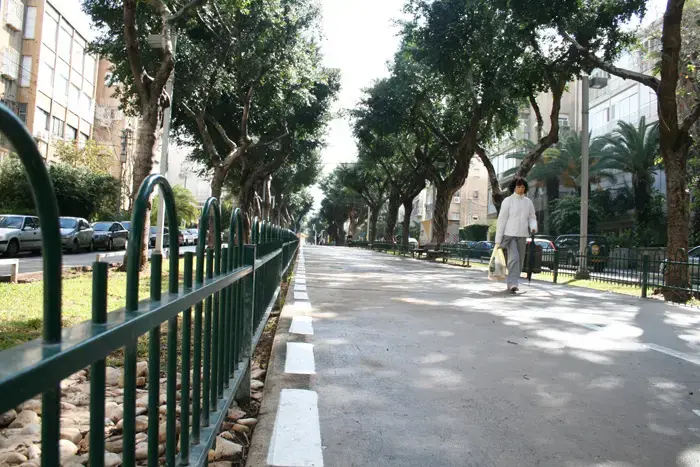 עד לתקיפת הצעירה בת"א: "התוקף ברח על אופנוע"