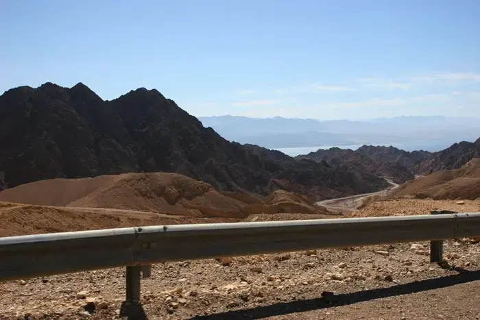 המלחמה במסתננים: גדר תוקם בגבול עם מצרים