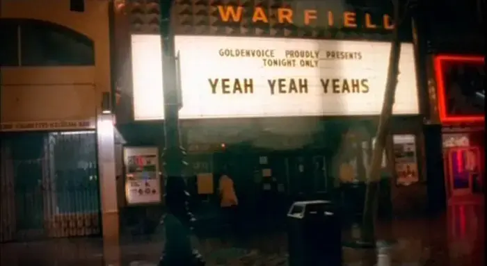 "Yeah Yeah Yeahs - "Zero
