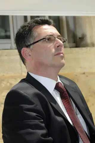 "הקיצוץ בתקציב יביא לפיטורי אלפי מורים"
