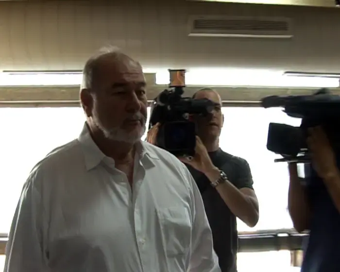 הירשזון טען: "לא מדובר בעבירת גניבה"