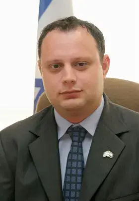 לאפשר להורים לבחור את בית הספר