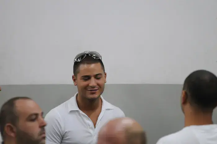 אבוטבול: "שים מטען לא משנה למי ביניהם"