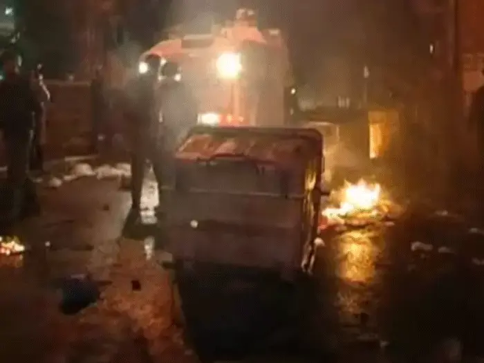 "עומדים מאחורי ההחלטה לפתוח החניון"
