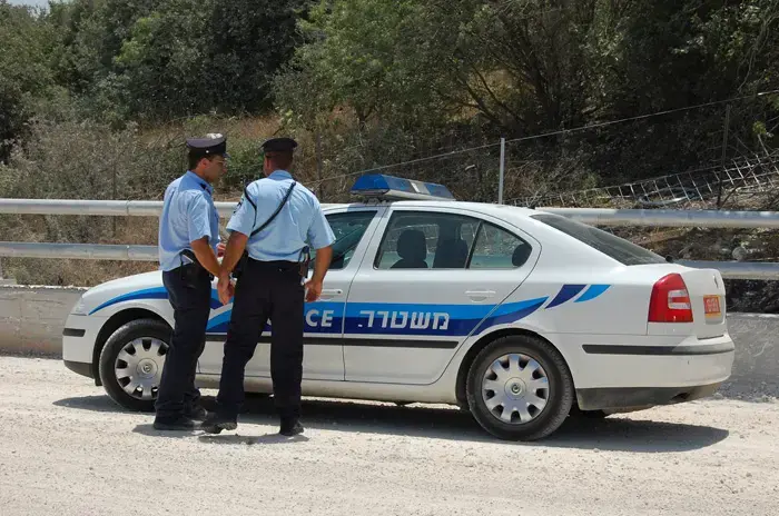 דקר פלסטיני והסביר: "הוא לטש מבט לעבר אחותי"