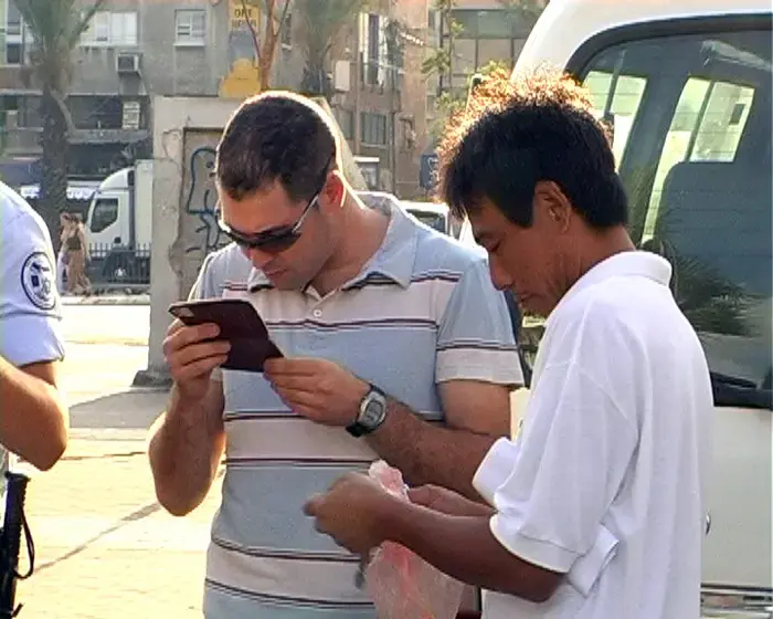 "פליטים? האנשים האלו פוגעים בכלכלה"