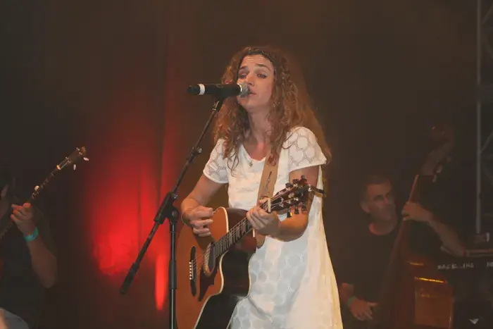 פסטיבל הגיטרה נרתם למאבקם של ילדי העובדים הזרים