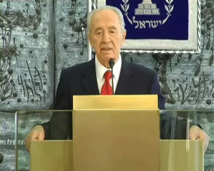 פרס: "בלי שלום - המזה"ת יהיה גרעיני"