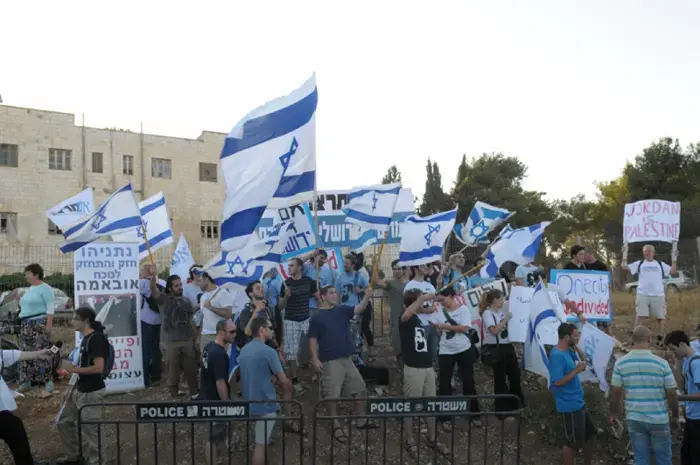 לכבוד יום ירושלים: צעדה משייח ג'ראח לכותל