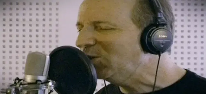 דני סנדרסון - "אתה לבד"