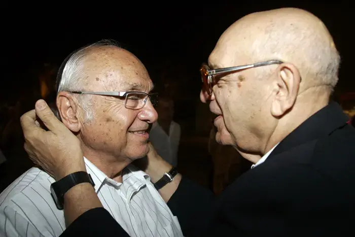 "נאמן ממשיך בדרכו ההרסנית של פרידמן"