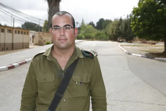שומרי מסך: חיילי האיסוף הקרבי נחשפים