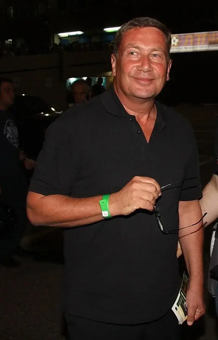 האוצר נגד דנקנר: "לא לאשר עסק הנסון"