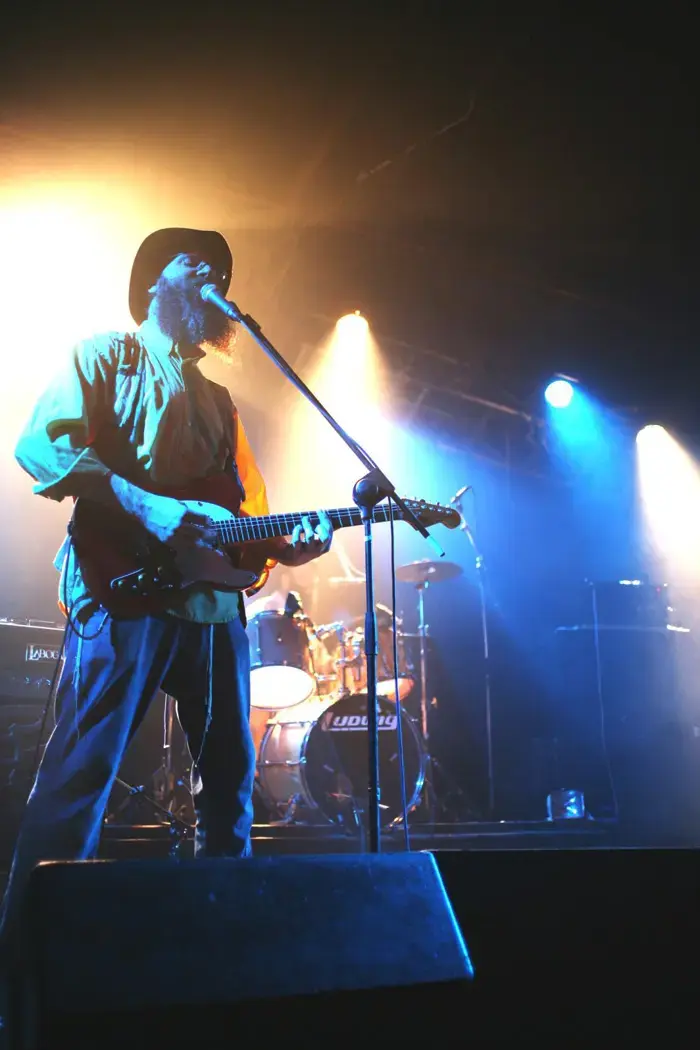 יו"ד - "Wastin Away"
