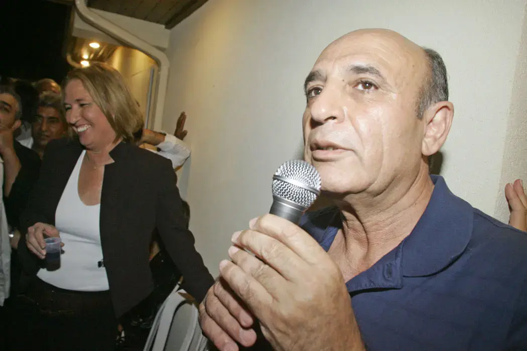 סוכה פוליטית: כך נראות סוכות של ח"כים
