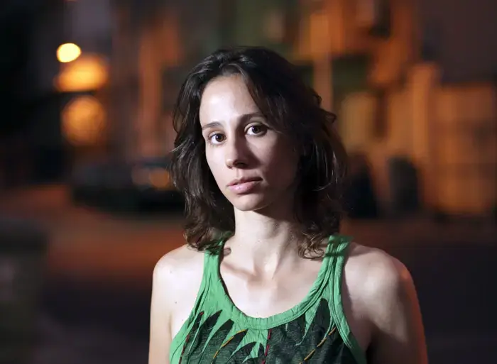 בכורה: תמי לויאב - "מפרש בודד מלבין באופק"