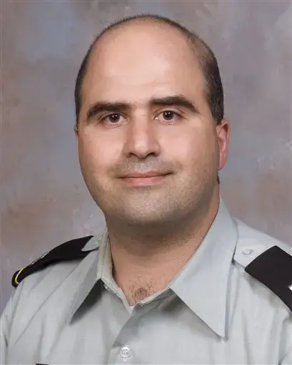 הקצין היורה מטקסס מואשם ב-32 ניסיונות רצח