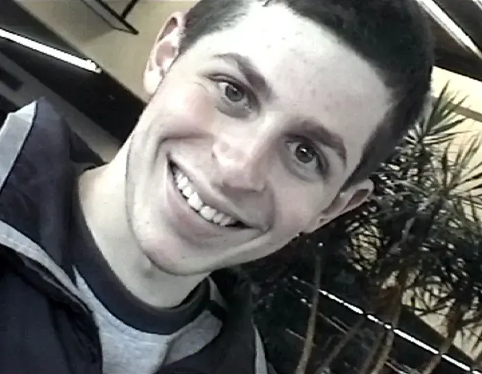 האם חסן נסראללה מעורב בעסקת שליט?