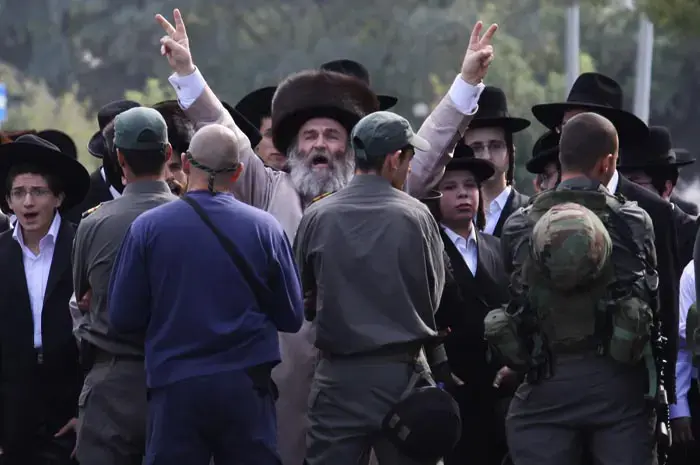 ברק: "אסור שהחרדים יכתיבו לחילונים"
