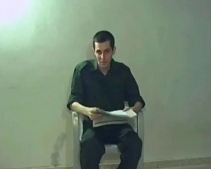 לא רק ספורט: במגרשי הכדורגל התגייסו למען שליט