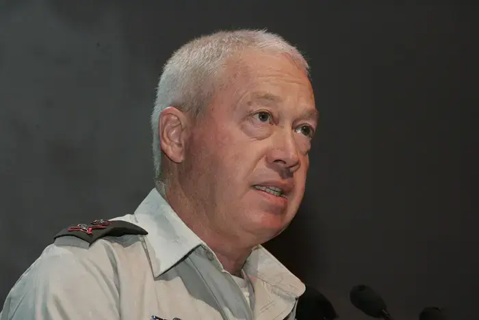גלנט לבג"ץ: "המבקר חרג מסמכותו. עשו לי משפט שדה"