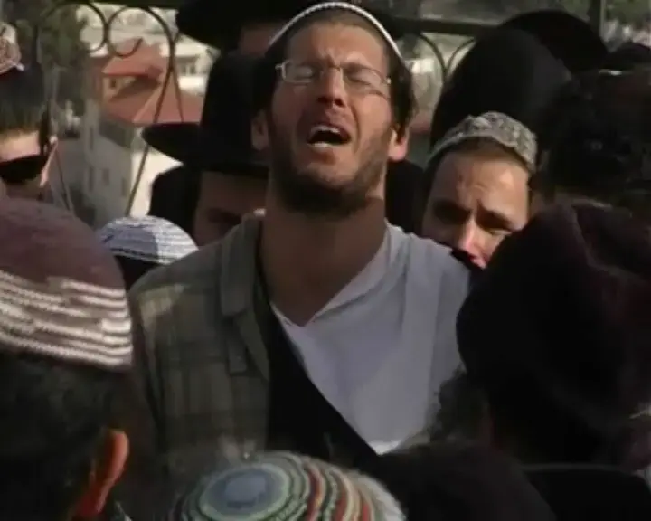 מאות ליוו את הרב חי בדרכו האחרונה