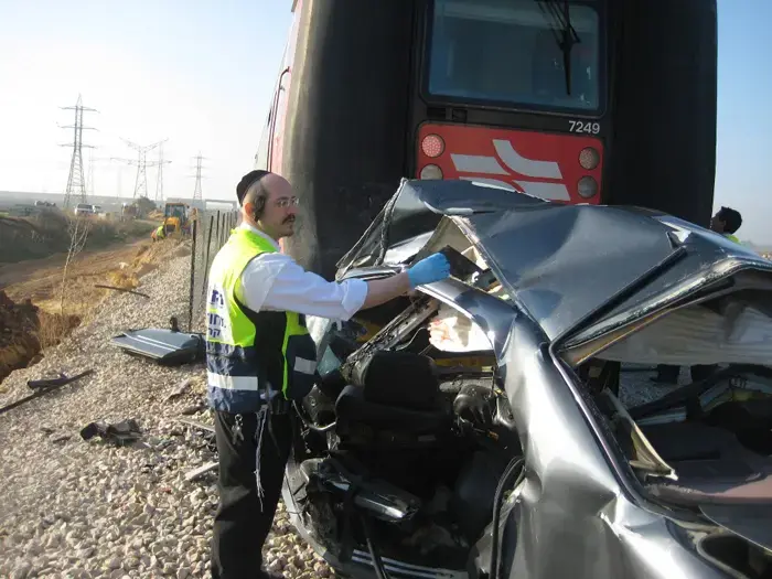 אישום: דרס למוות אב ובנו כי לא היה מרוכז