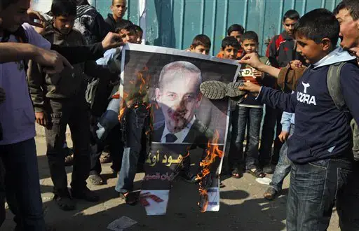 "שליט יישאר בשבי עד שישראל תיכנע"