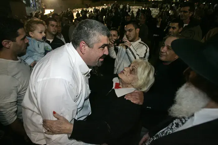 המשטרה תבדוק הקשרים בין לחיאני לשופט דנציגר