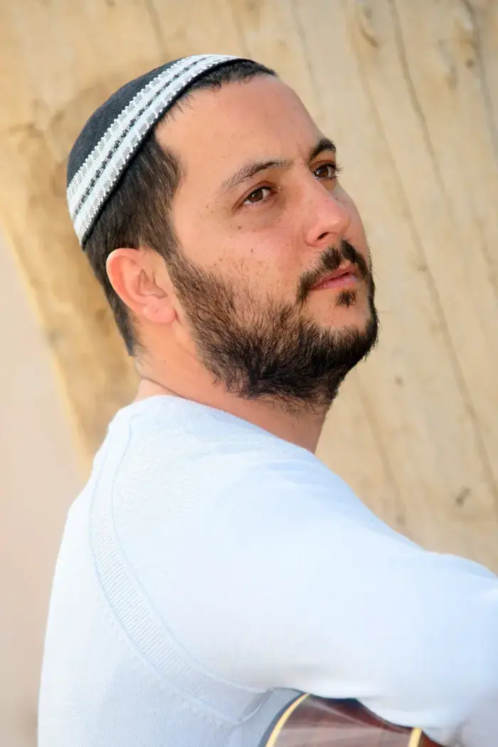 אבי בניון - "החיים"