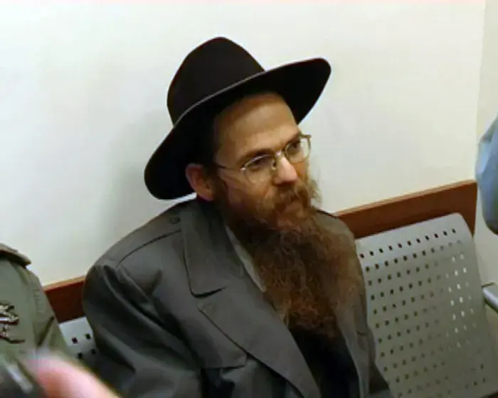 הלחץ השפיע: בוטל הכנס עם מחבר "תורת המלך"