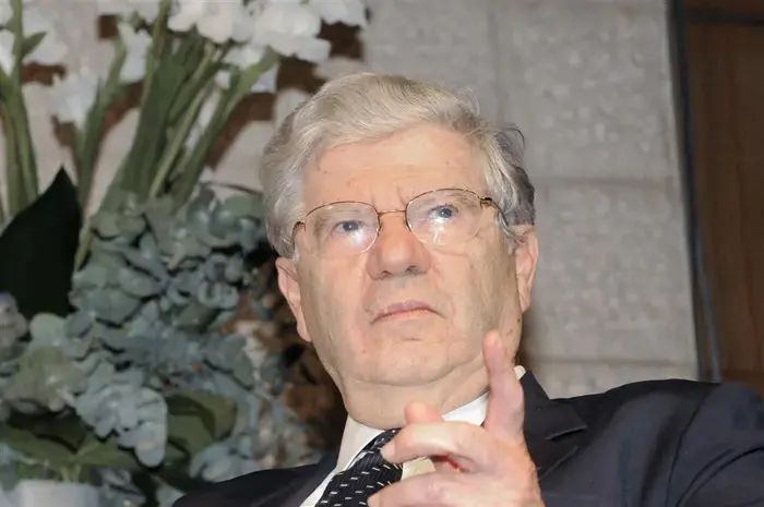 אהרן ברק: "תוספת שופטים לא תפתור את העומס"