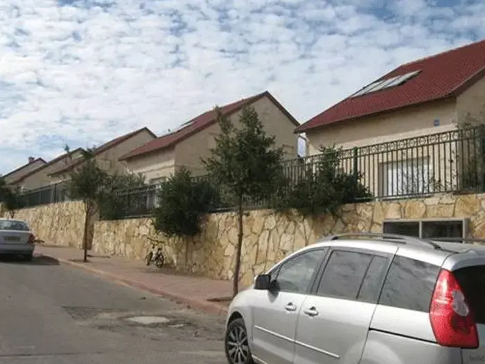 המדינה תשיב לבג"ץ: ביתו של אלירז פרץ לא ייהרס