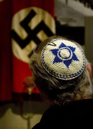 בני נוער: חובה לסייע לפליטים - בגלל השואה