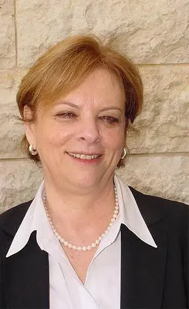 דורית ביניש, אשת יח"צ