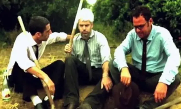 בכורה: המנגנון - "גיבור קריוקי"