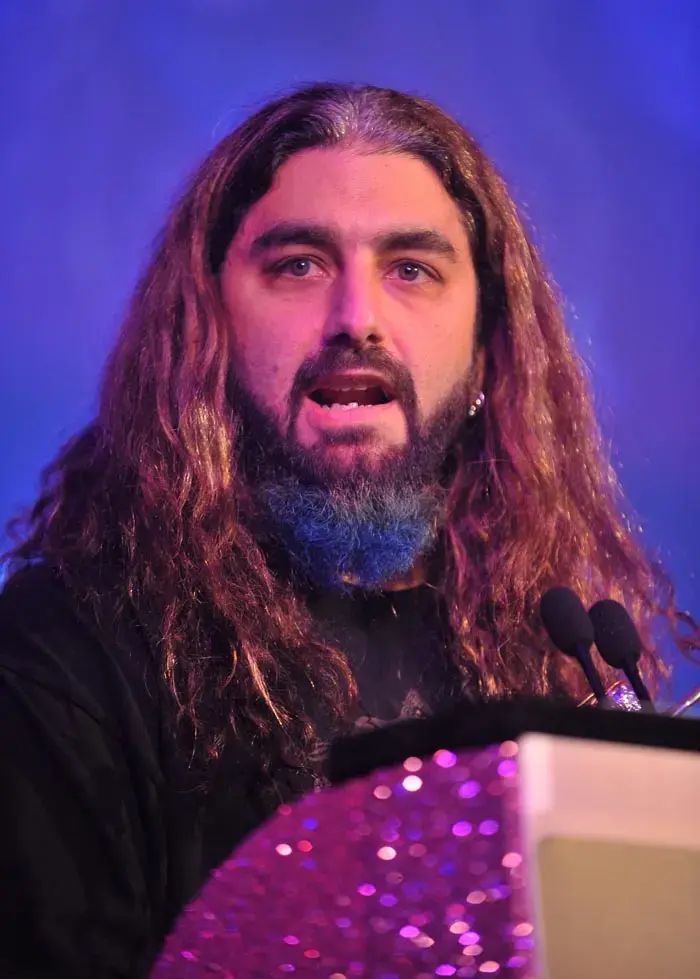 מייק פורטנוי עוזב את דרים ת'יאטר