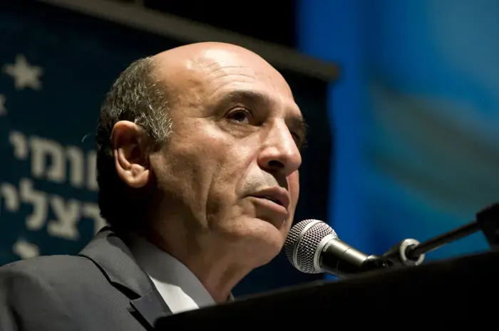 מופז: המהומות במצרים וטוניסיה - התרעה לישראל