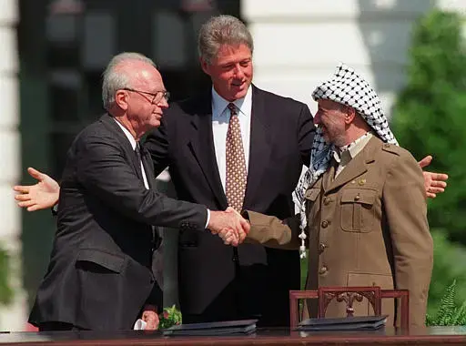 "ביטול הסכמי אוסלו? לשכת רה"מ מטורפת"