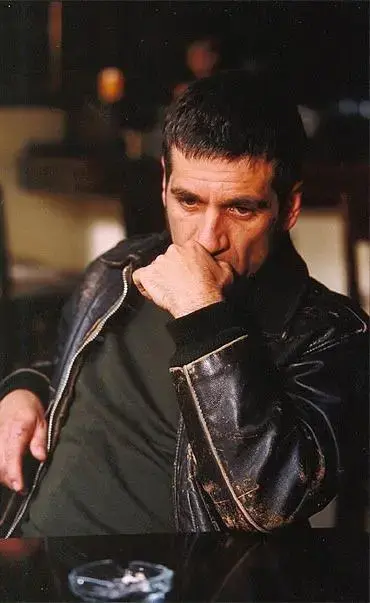 &rdquo;שבתות וחגים&rdquo; בבימויו של אלון אבוטבול