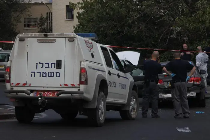 חבלנים נטרלו מטען שהוצמד לג'יפ בבני ברק