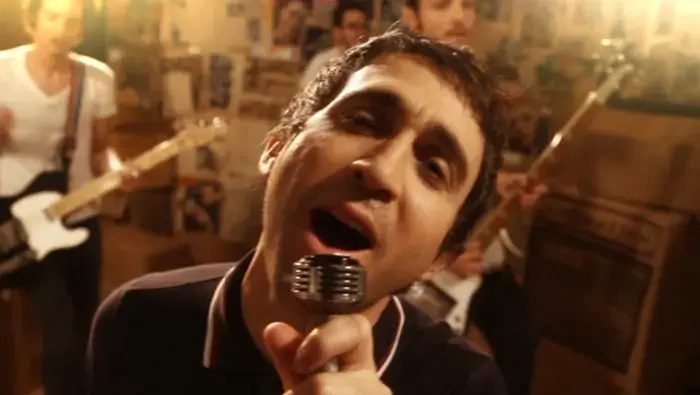 בכורה: "Men of North Country - "Debut