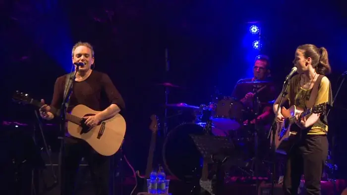 יזהר אשדות ורונה קינן - "רגע"