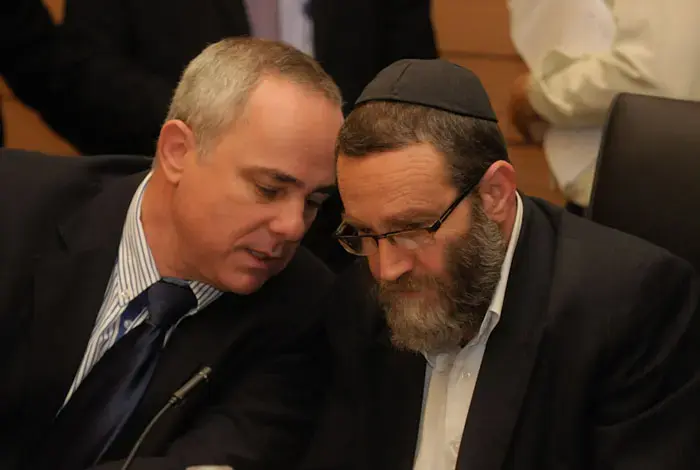"ועדת הכספים סירסה את תוכנית הדיור של שטייניץ"