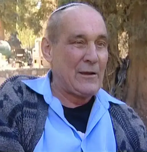 חנן פורת חוגג 67 - ונלחם על חייו