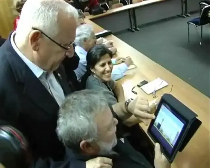 לומדים לצייץ: הח"כים קיבלו שיעור על טוויטר