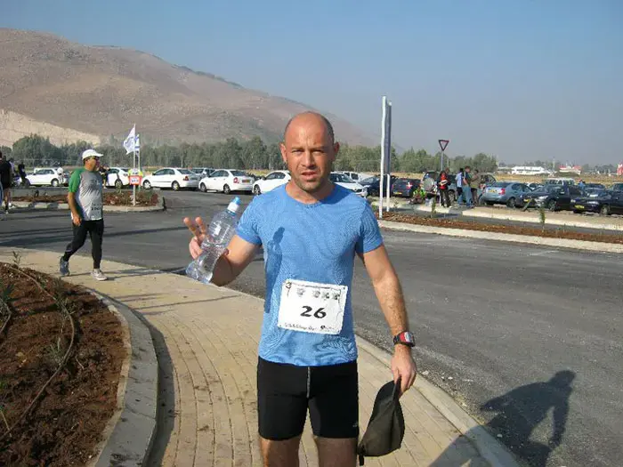 3.5 שעות, 42.2 קילומטרים, ומרתון אחד לעבור בשלום